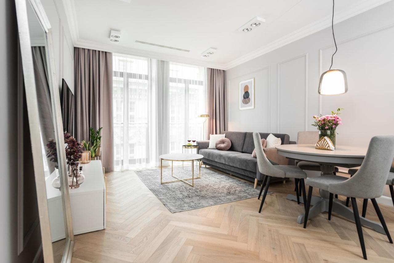 Wielopole17 Miro Apartment With Ac Краків Екстер'єр фото