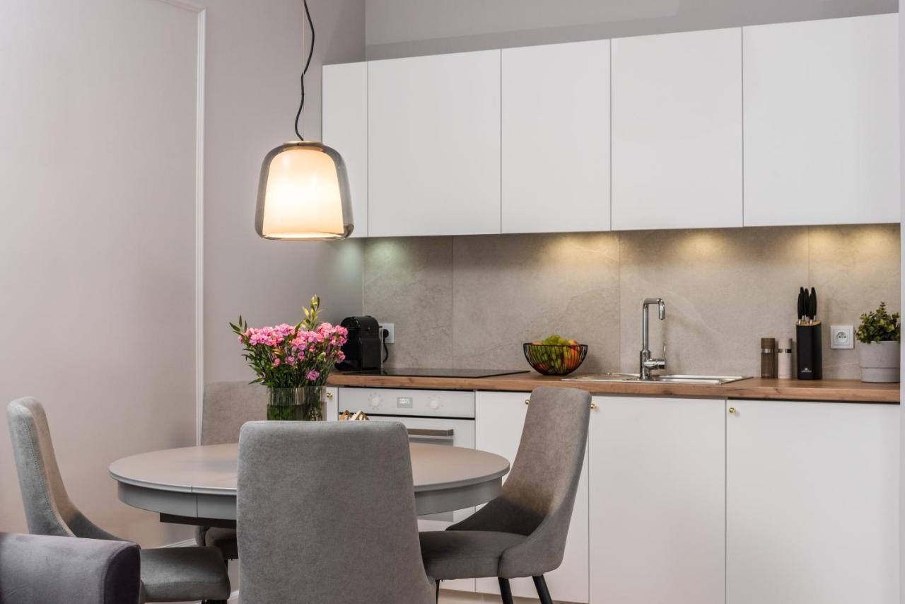 Wielopole17 Miro Apartment With Ac Краків Екстер'єр фото
