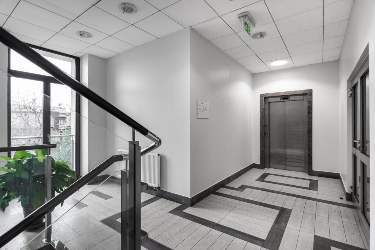 Wielopole17 Miro Apartment With Ac Краків Екстер'єр фото