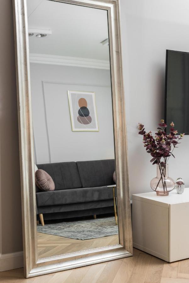 Wielopole17 Miro Apartment With Ac Краків Екстер'єр фото