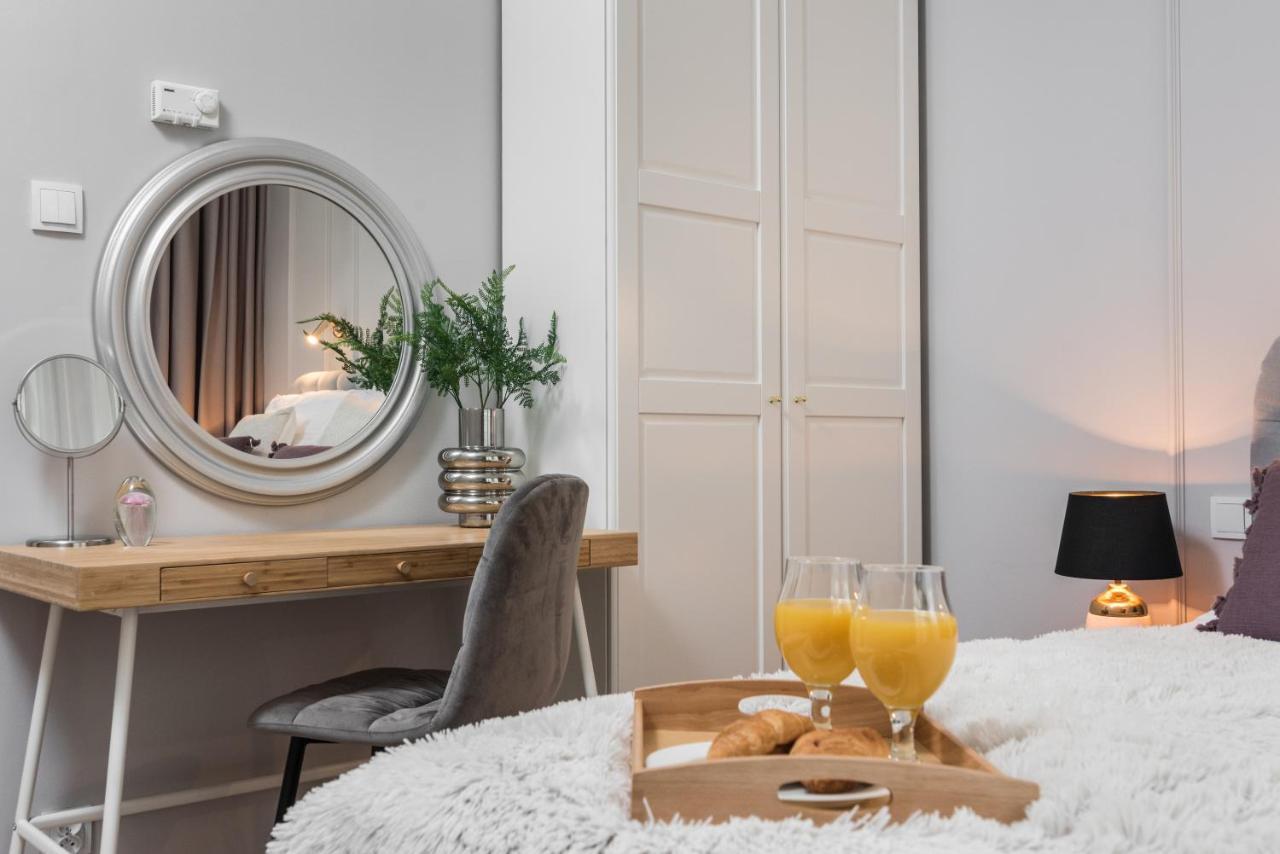 Wielopole17 Miro Apartment With Ac Краків Екстер'єр фото