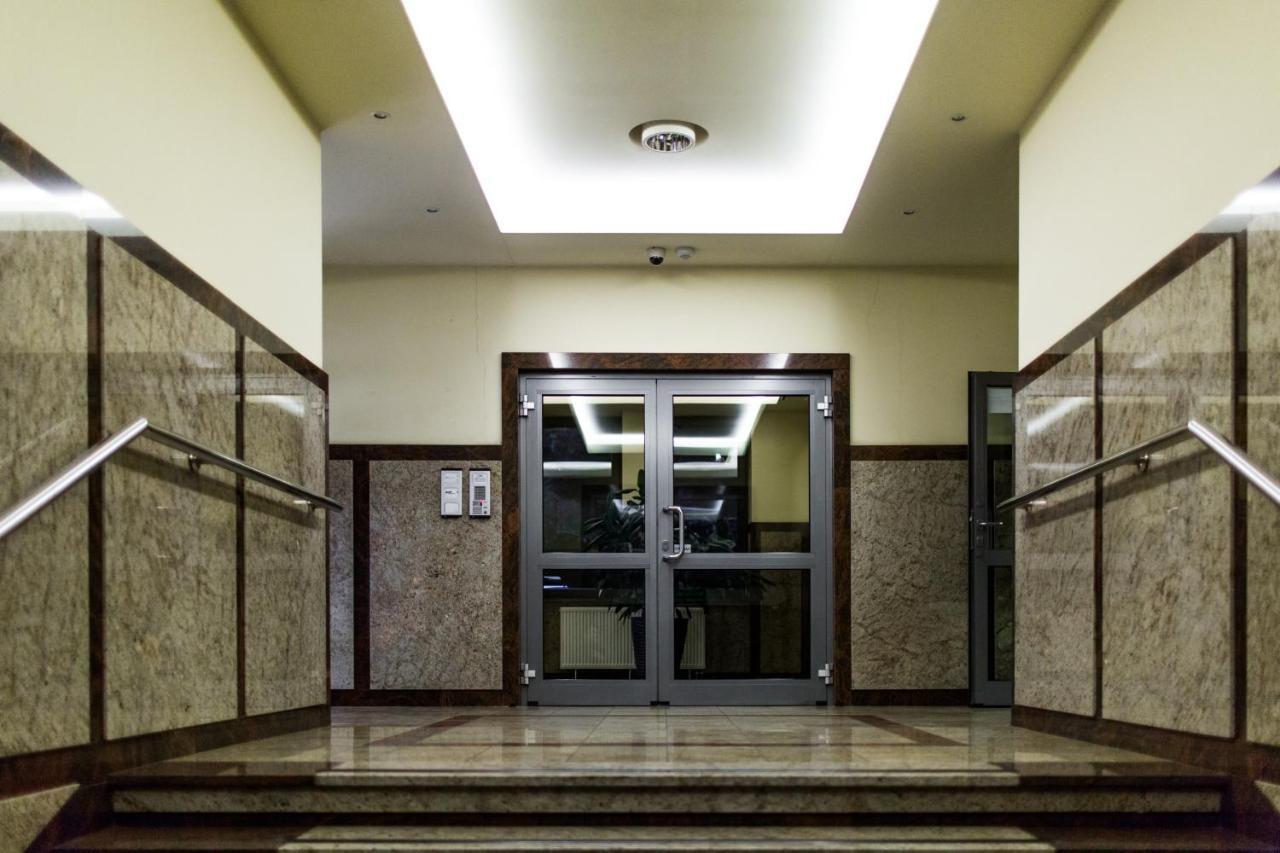 Wielopole17 Miro Apartment With Ac Краків Екстер'єр фото